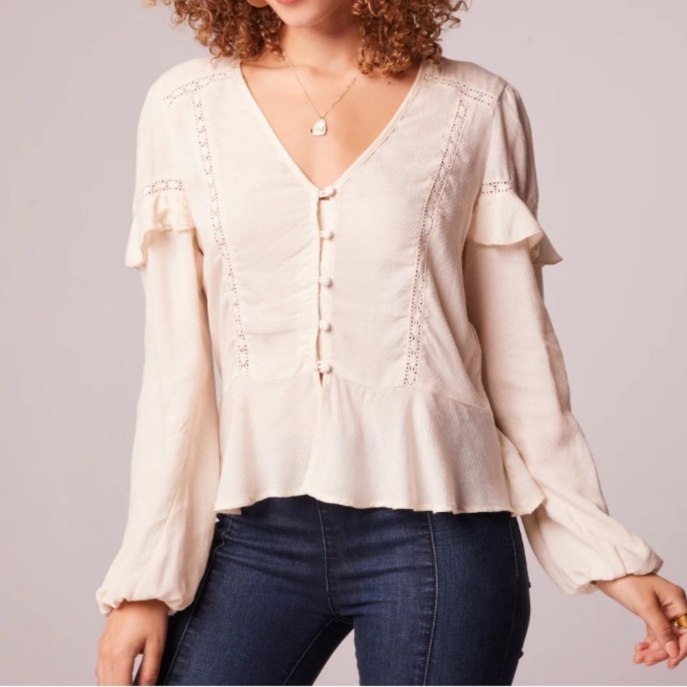 Band of the free nwt sandy cream viscose long sleeve ruffle peplum flowy blouse